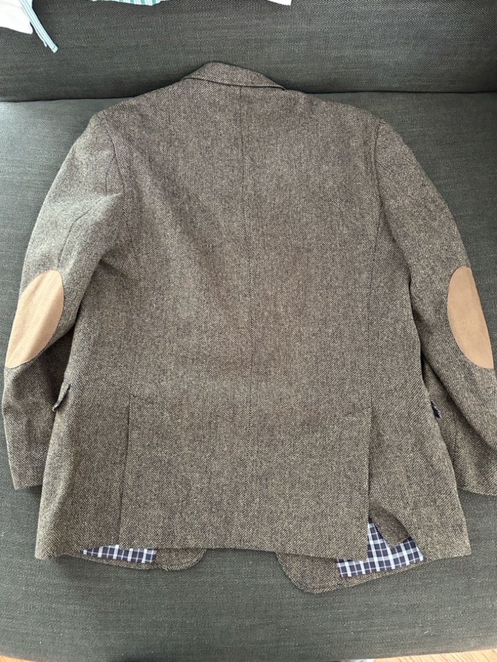 Jos. A. Bank Brown Herringbone Tweed Sport Coat with Tan Elbow Patches - Picture 5 of 11